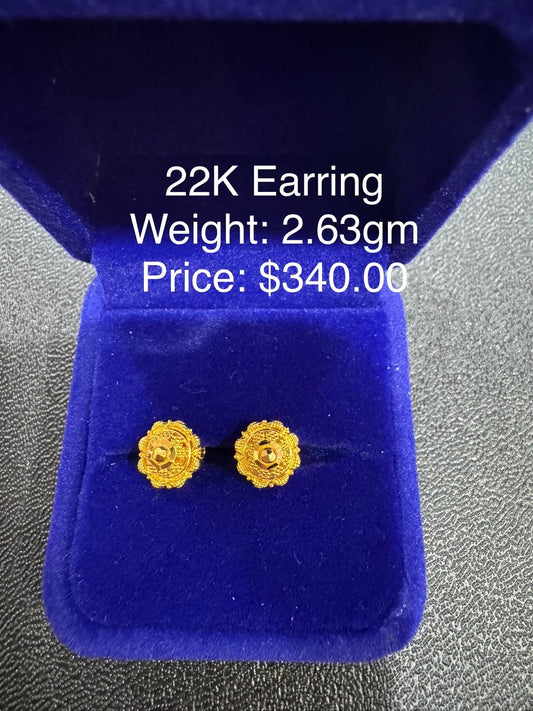 22K Gold Earring