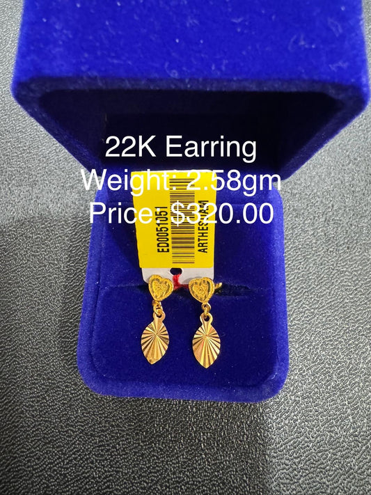 22K Gold Earring