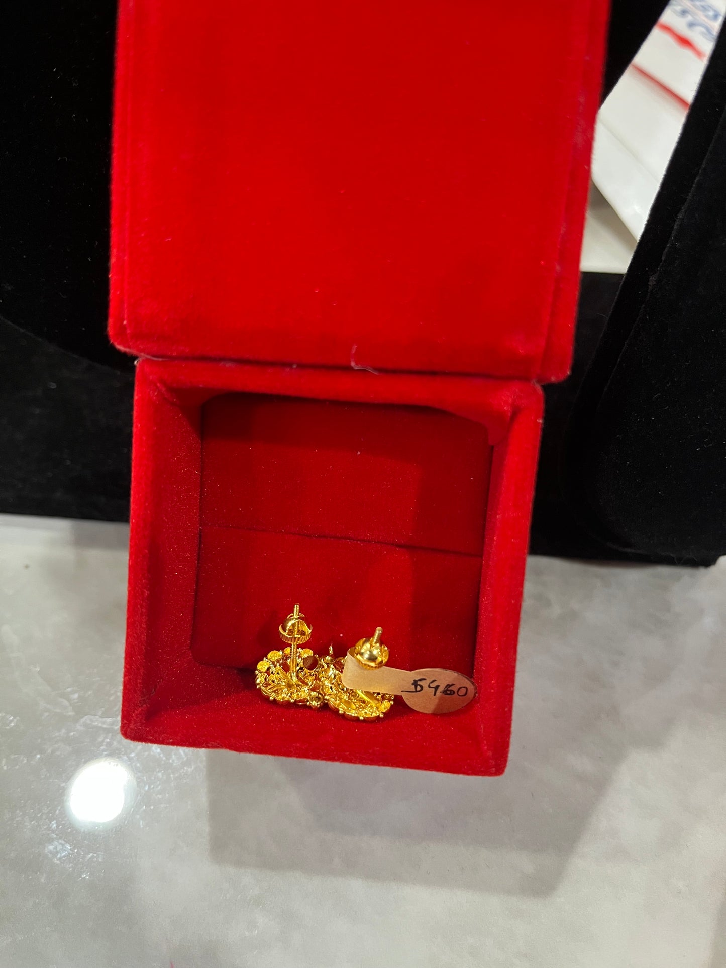 22K Gold Earring