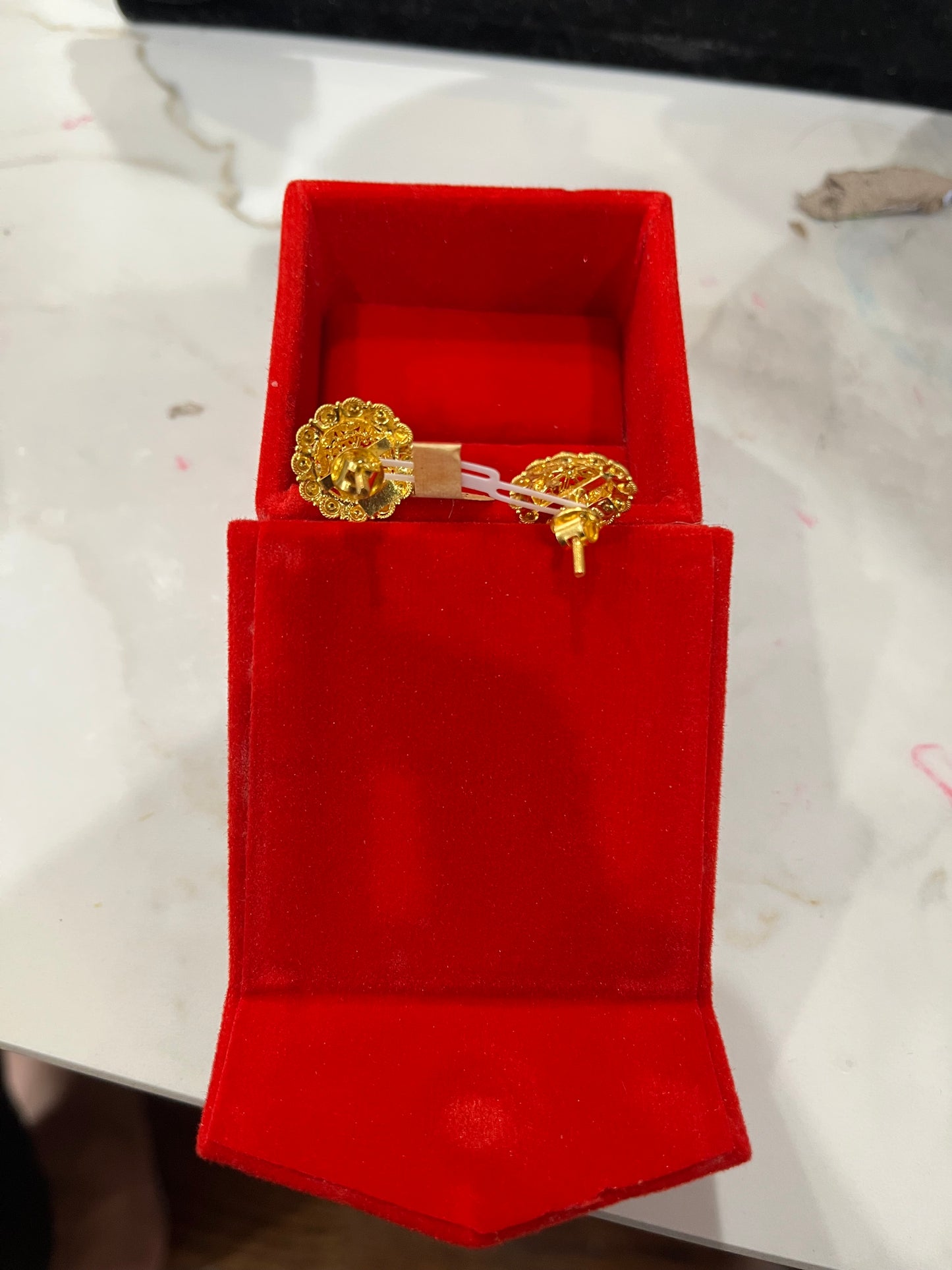 22K Gold Earring